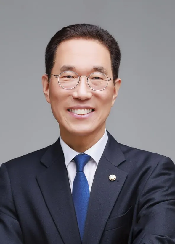 ギムジュヨン