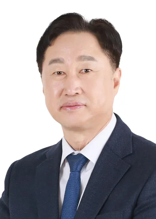 김준혁