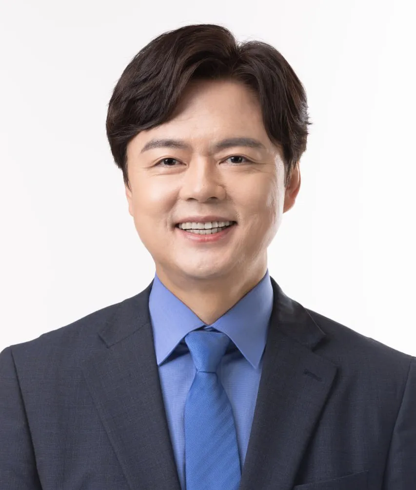 김현정