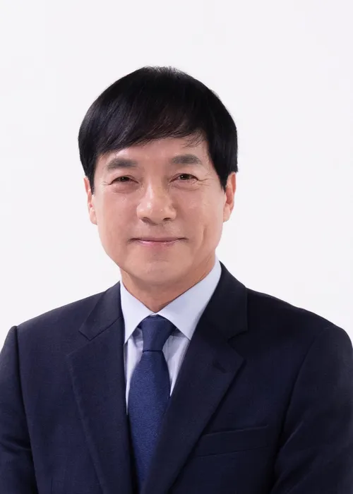 이성윤
