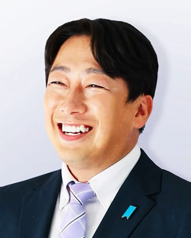 内山航