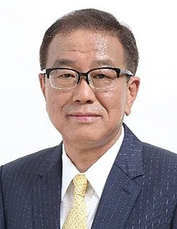 上田英俊