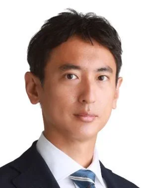 高見亮