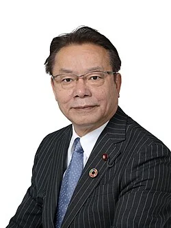 谷公一