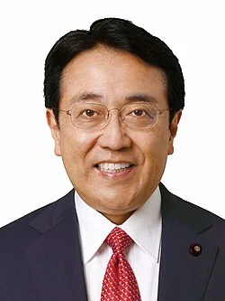 赤沢亮正