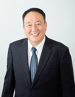 井上貴博