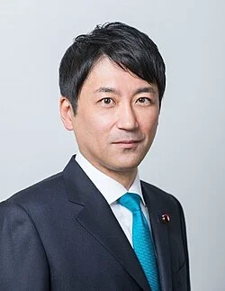古賀篤