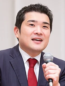 山岡達丸