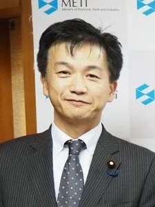 村上智信