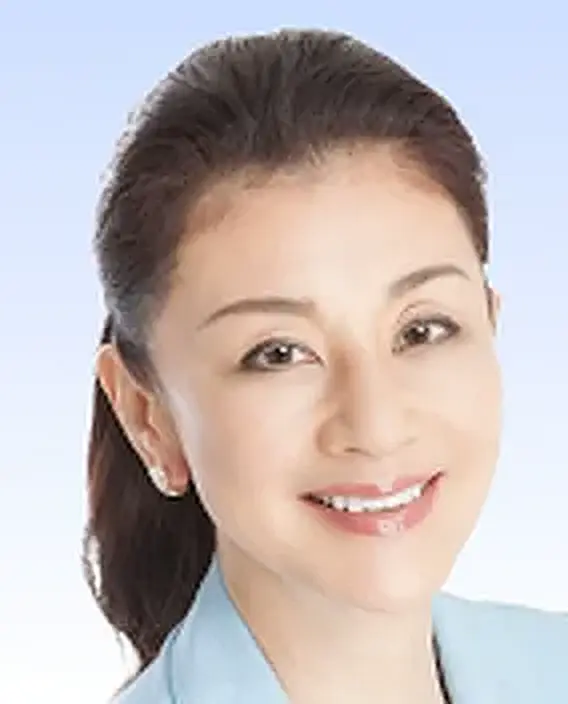 石井  苗子