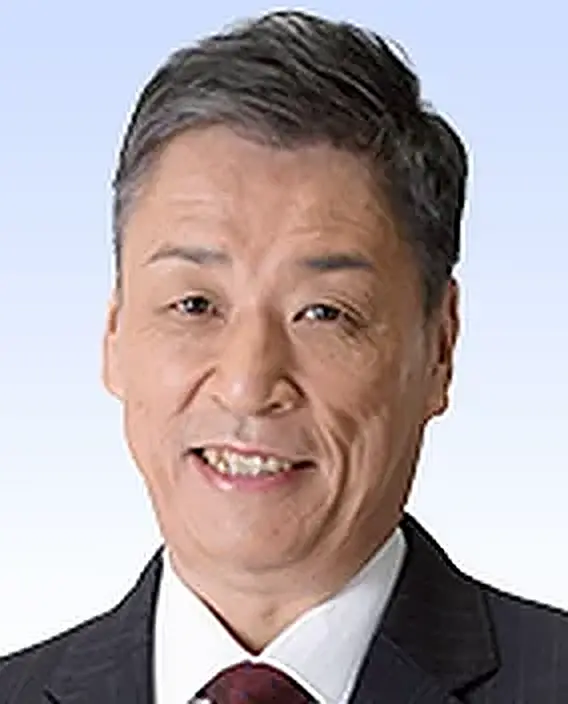 伊藤  辰夫