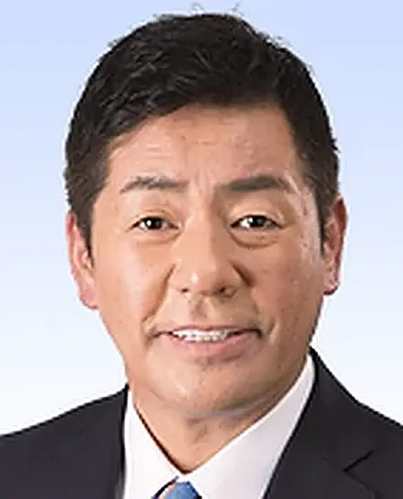 勝部  賢志