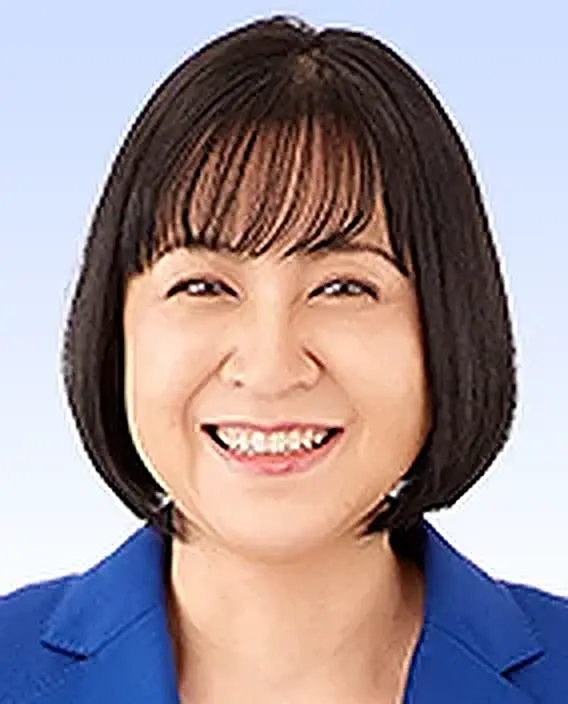 岸  真紀子